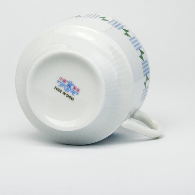 Chinese vintage porcelain set, 6 cups and saucers