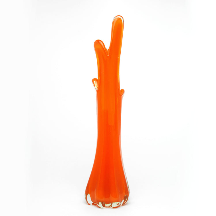 Swung vase, USA, Viking Glass, 1960s/70s.