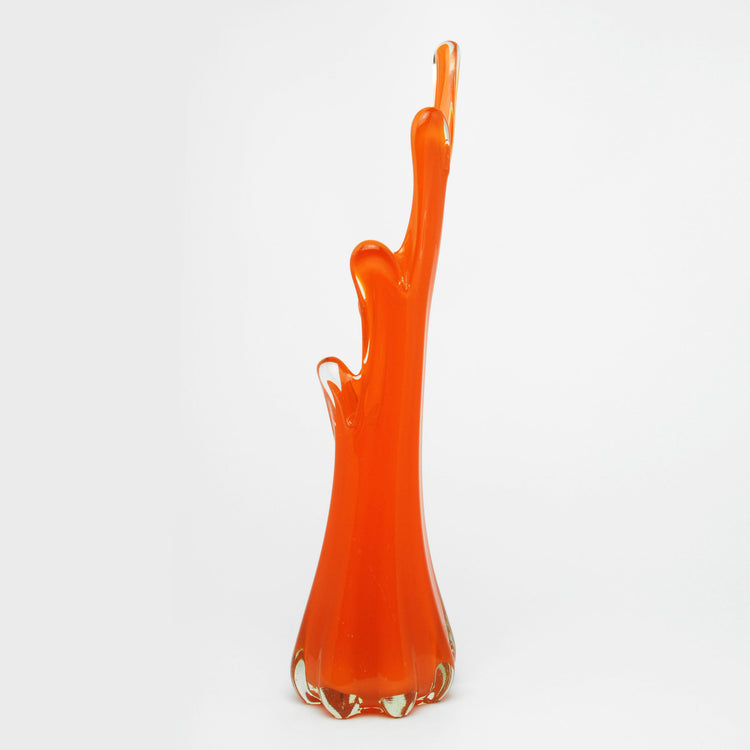 Swung vase, USA, Viking Glass, 1960s/70s.